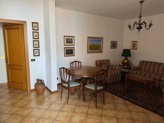 Apartment for sale in Lucca