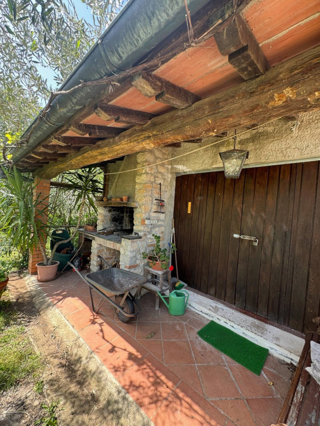 Rustico in vendita a Lucca