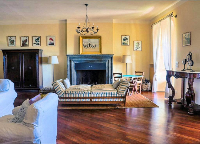 countryhouse for sale in Lucca
