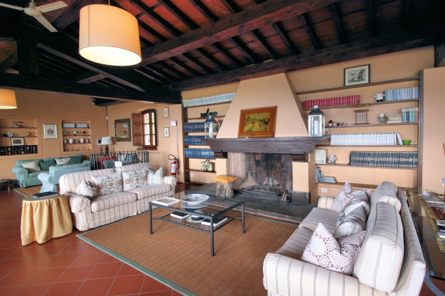 countryhouse for sale in Lucca