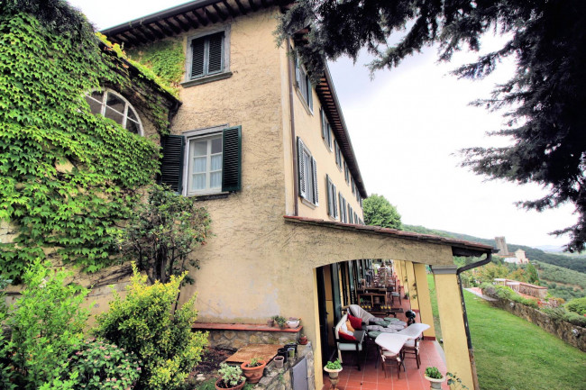countryhouse for sale in Lucca