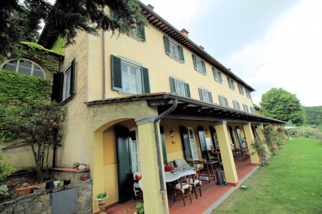 countryhouse for sale in Lucca