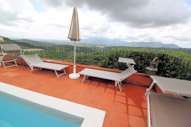 countryhouse for sale in Lucca