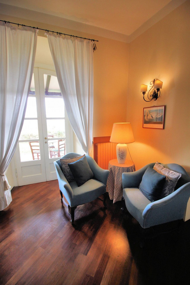 countryhouse for sale in Lucca