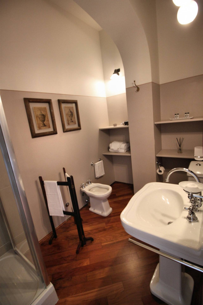 countryhouse for sale in Lucca