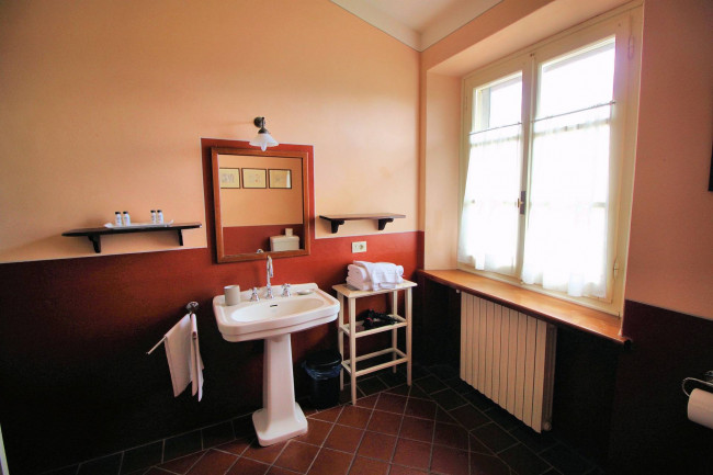 countryhouse for sale in Lucca
