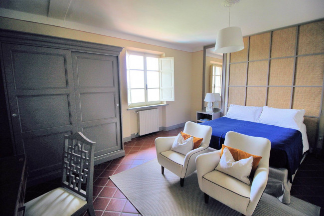 countryhouse for sale in Lucca