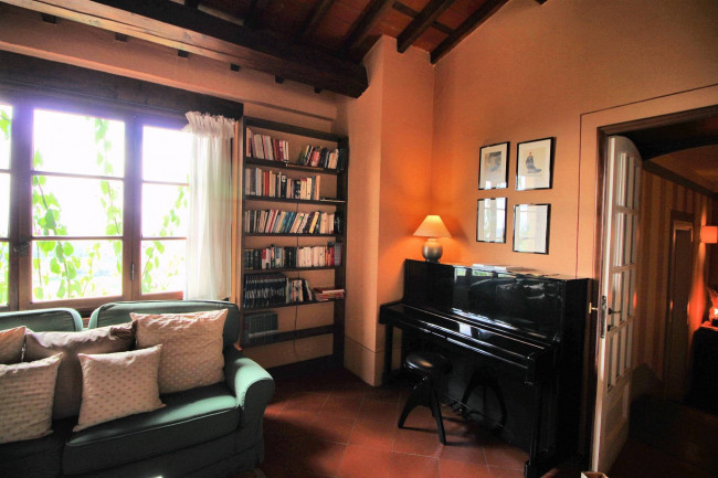 countryhouse for sale in Lucca