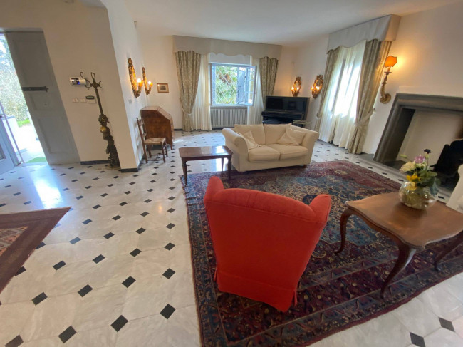 Villa in vendita a Camaiore