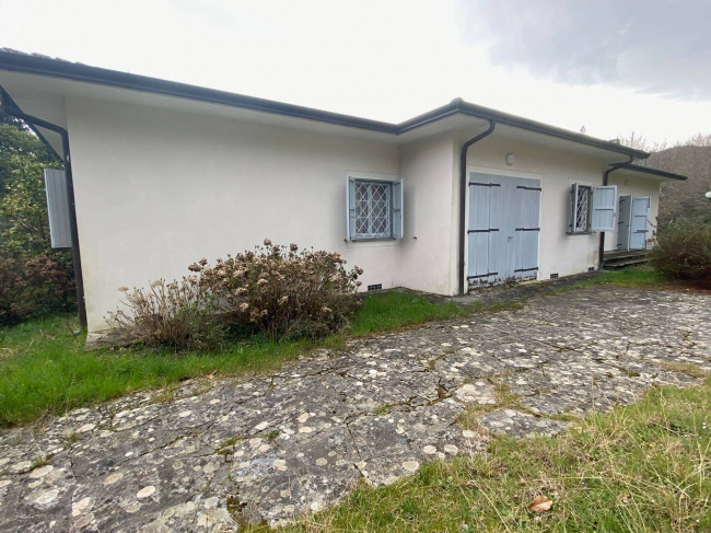 Villa in vendita a Camaiore