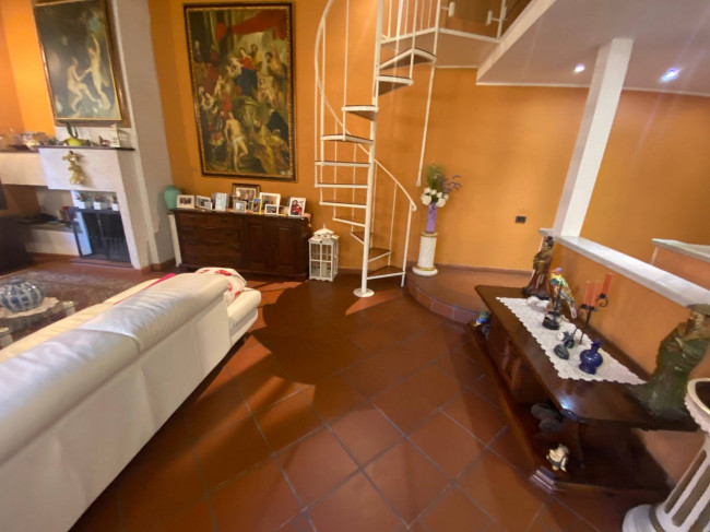Appartamento in vendita a Lucca