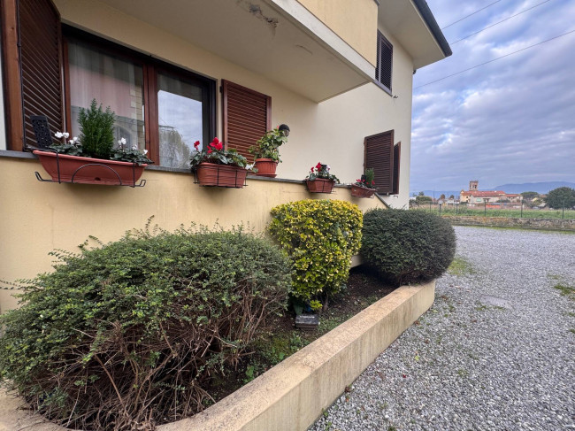 Appartamento in vendita a Lucca