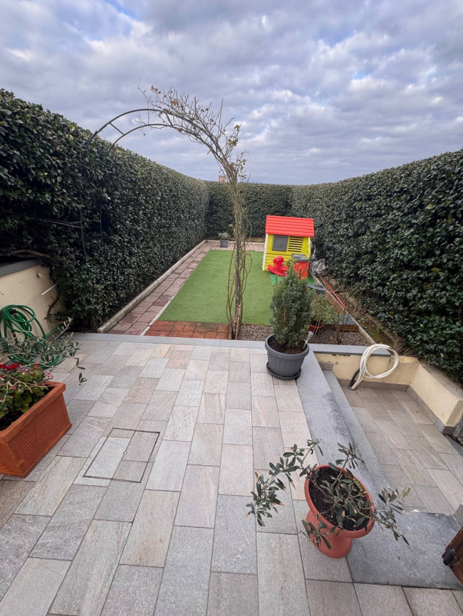 Appartamento in vendita a Lucca