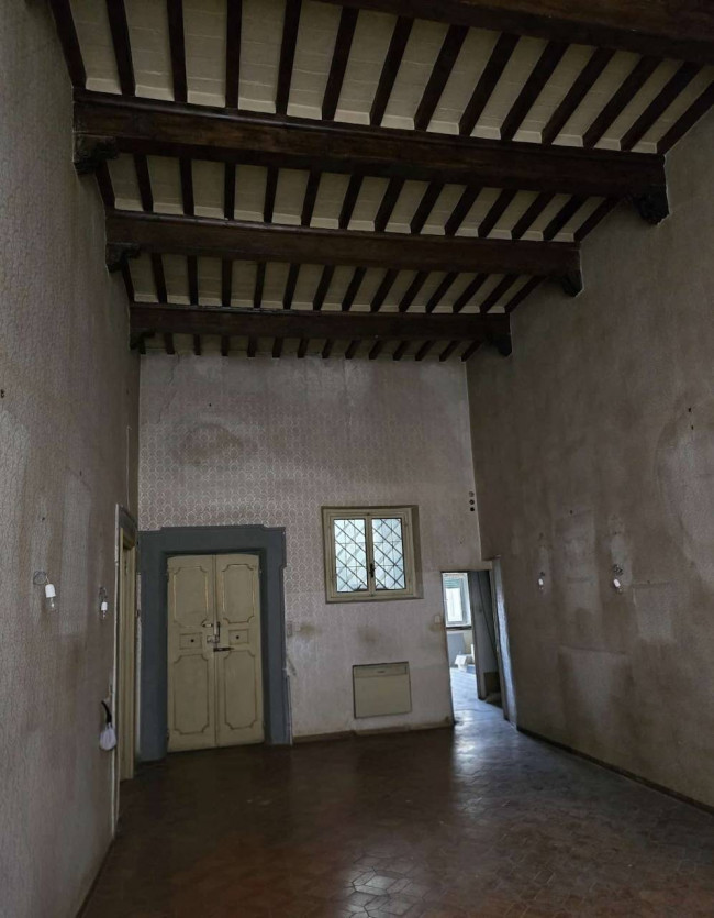 Apartment for sale in Lucca