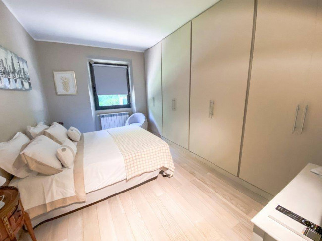 Farmhouse for sale in Camaiore