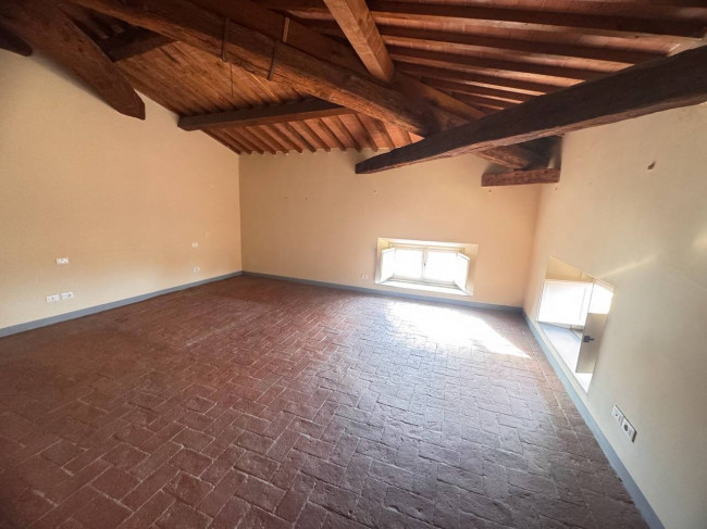 Appartamento in affitto a Lucca