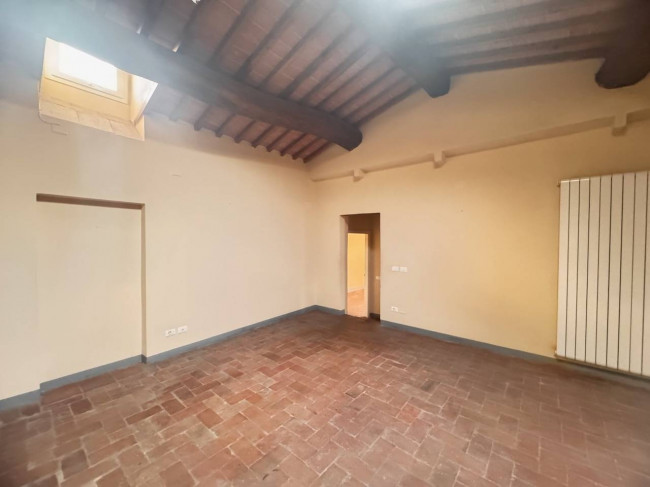 Appartamento in affitto a Lucca