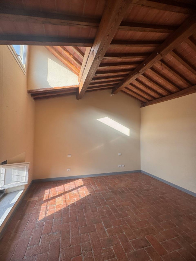 Appartamento in affitto a Lucca