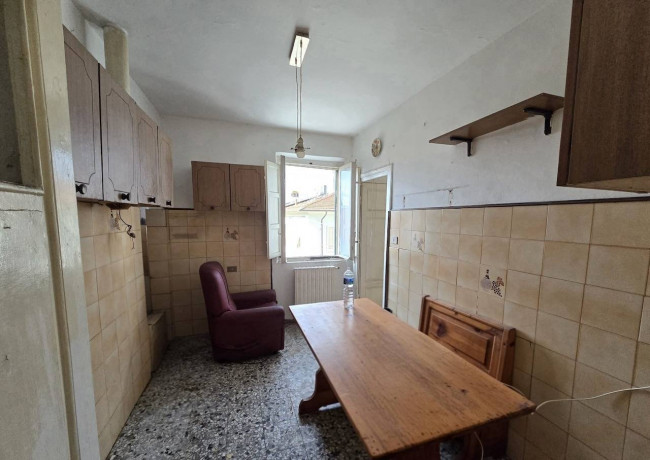 Appartamento in vendita a Lucca