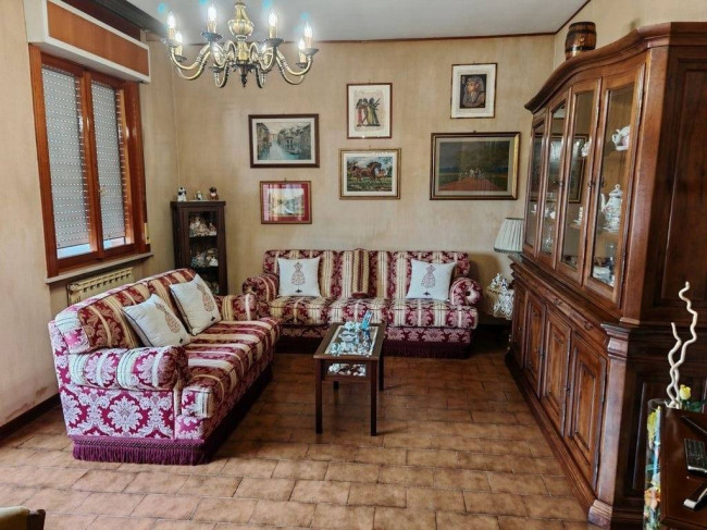 Appartamento in vendita a Lucca