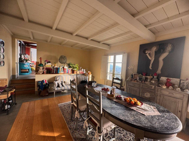 Casale in vendita a Massarosa