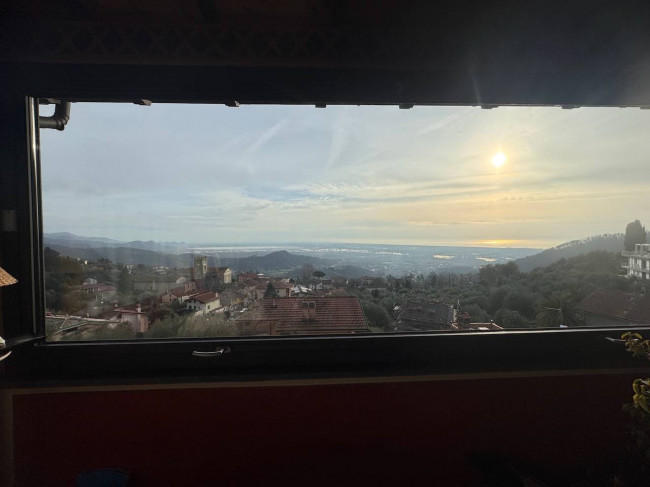 Casale in vendita a Massarosa