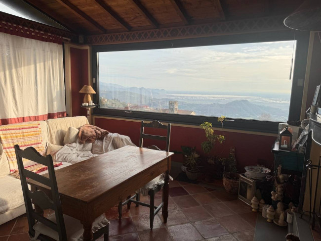 Casale in vendita a Massarosa