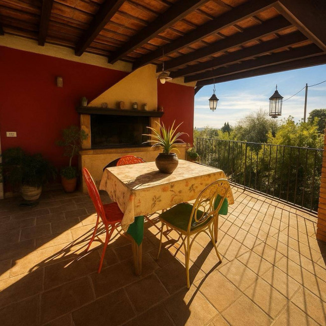 Casale in vendita a Massarosa