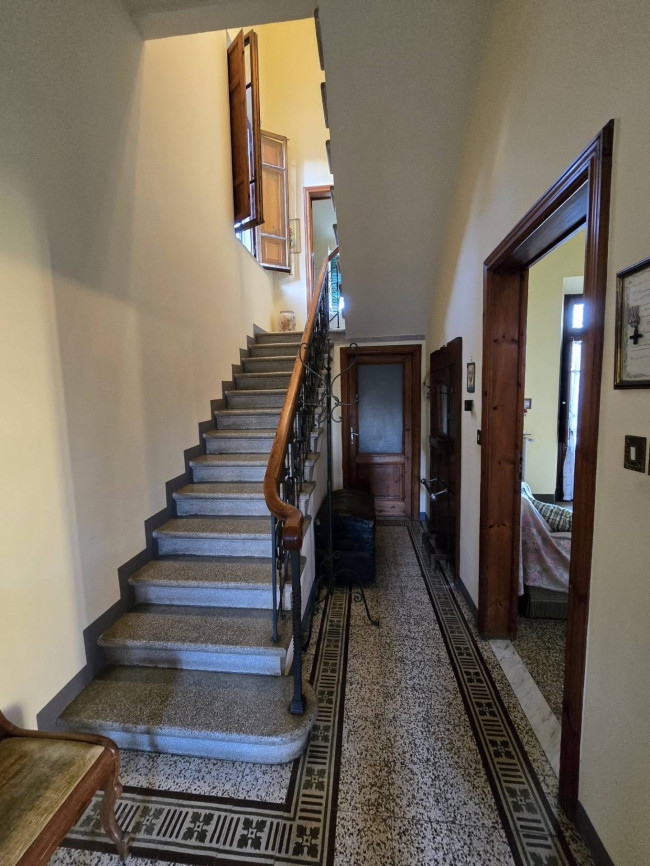 Villa in Vendita a Lucca