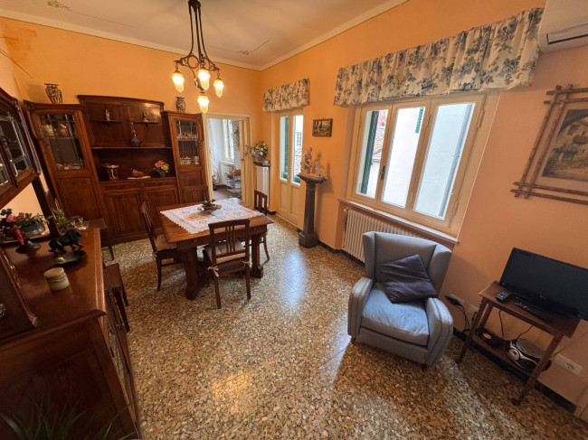 Appartamento in vendita a Lucca