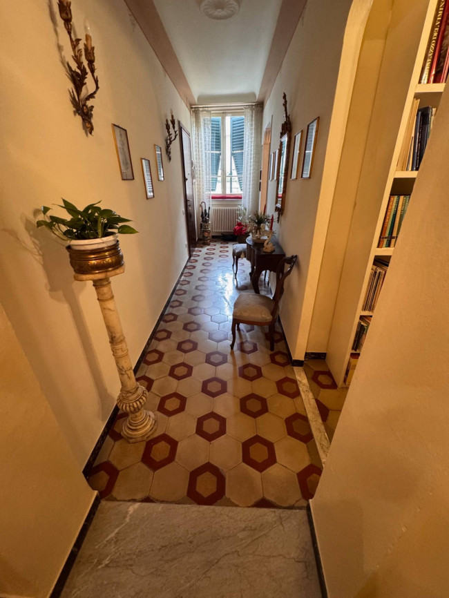 Appartamento in vendita a Lucca