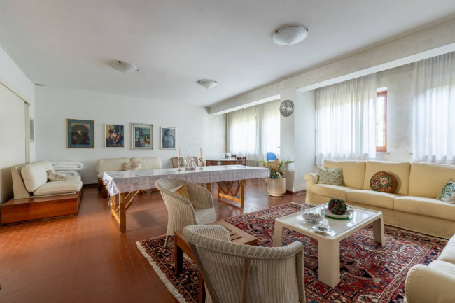 Villa in vendita a Lucca