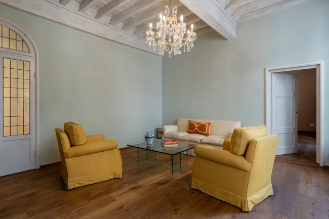 Appartamento in vendita a Lucca