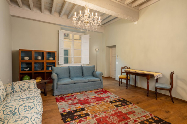 Appartamento in vendita a Lucca