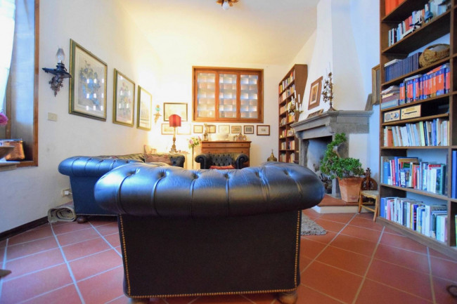 Rustico in vendita a Lucca