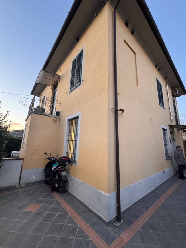 Appartamento in vendita a Lucca