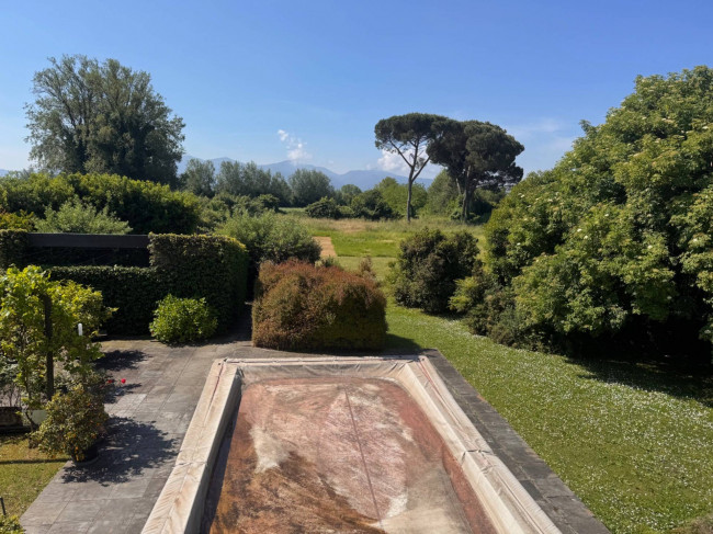 Villa in vendita a Lucca