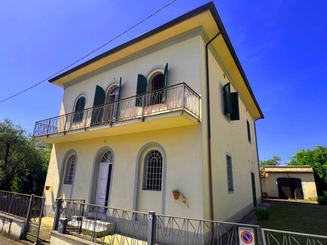 Villa in vendita a Montecarlo