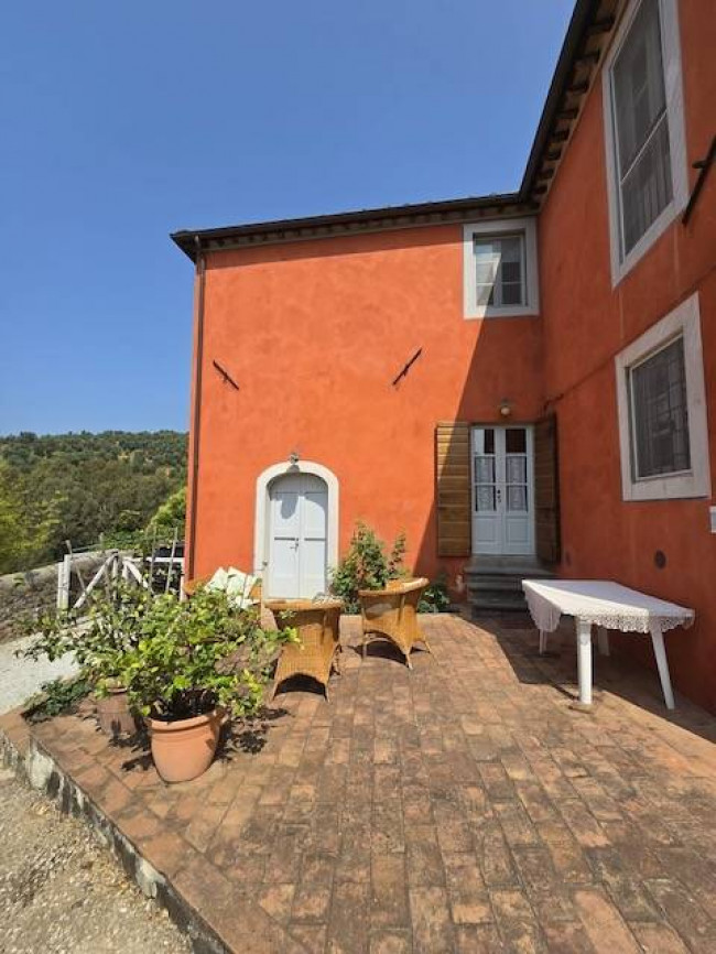 Rustico in vendita a Massarosa