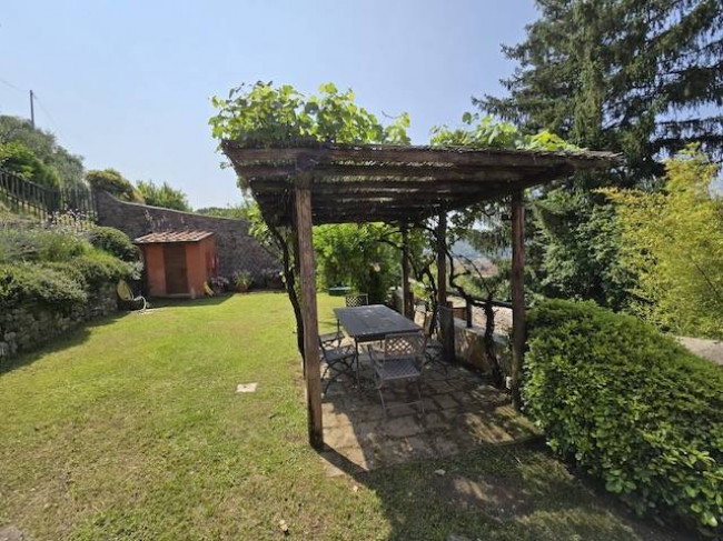 Rustico in vendita a Massarosa