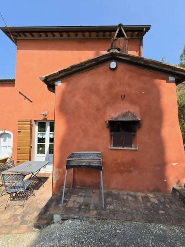 Rustico in vendita a Massarosa