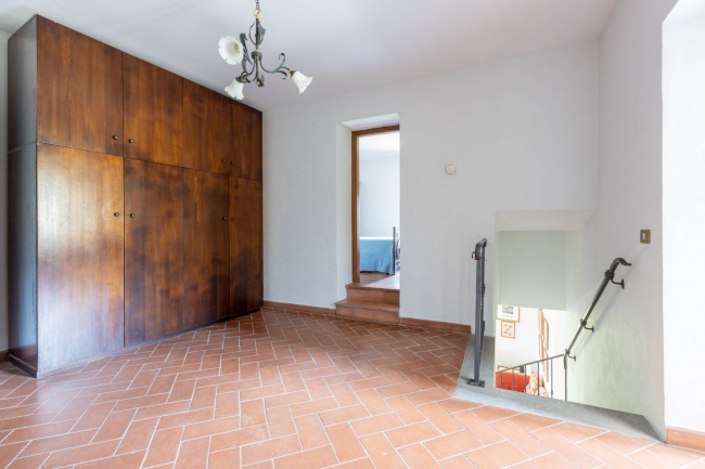 Casale in vendita a Lucca