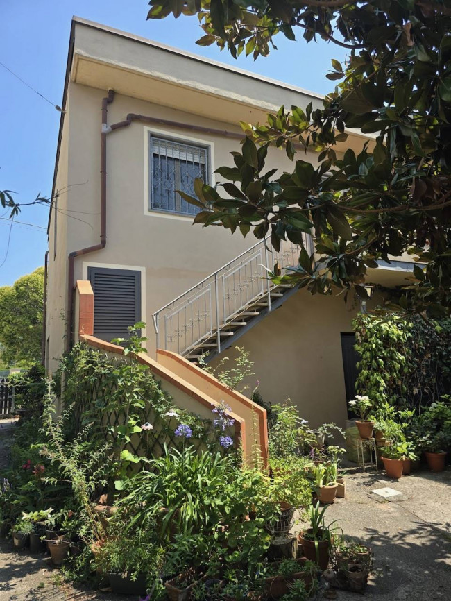 Villa  bifamiliare in vendita a Massarosa