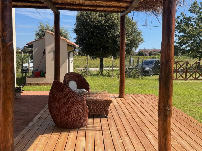 Casale in vendita a Viareggio
