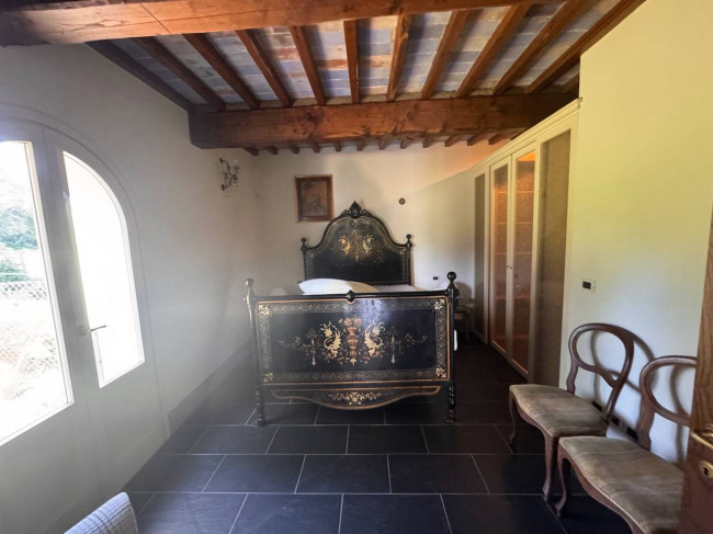 Casale in vendita a Viareggio