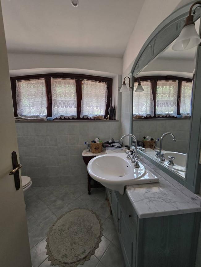 Villa for sale in Lucca