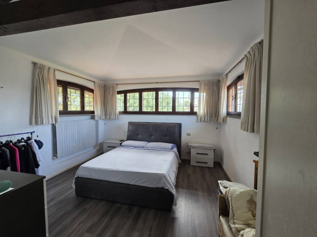 Villa for sale in Lucca