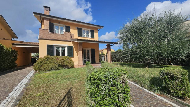 Villa in vendita a Capannori