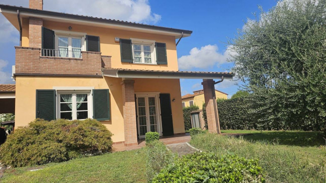 Villa in vendita a Capannori