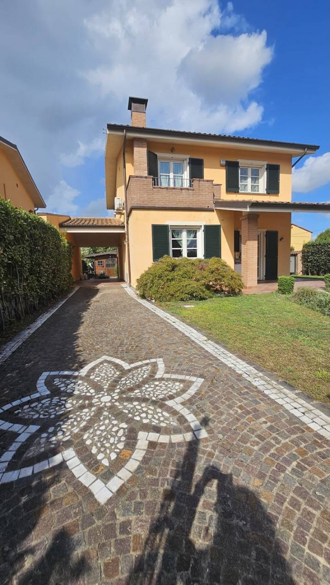 Villa in vendita a Capannori